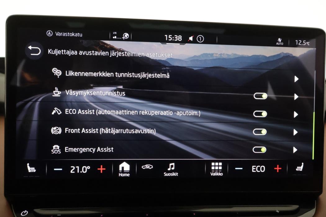 SKODA Enyaq 2021