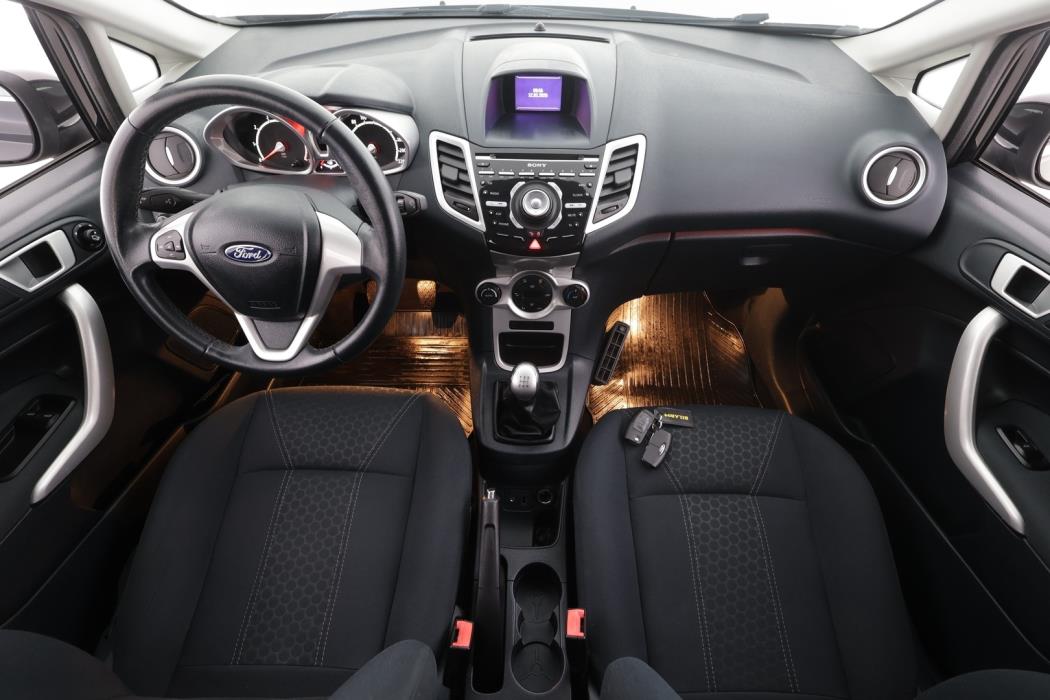 FORD Fiesta 2012