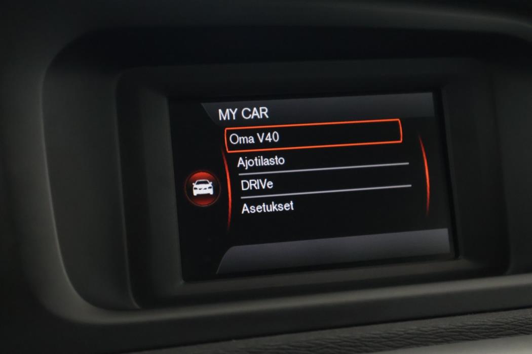 VOLVO V40 2013