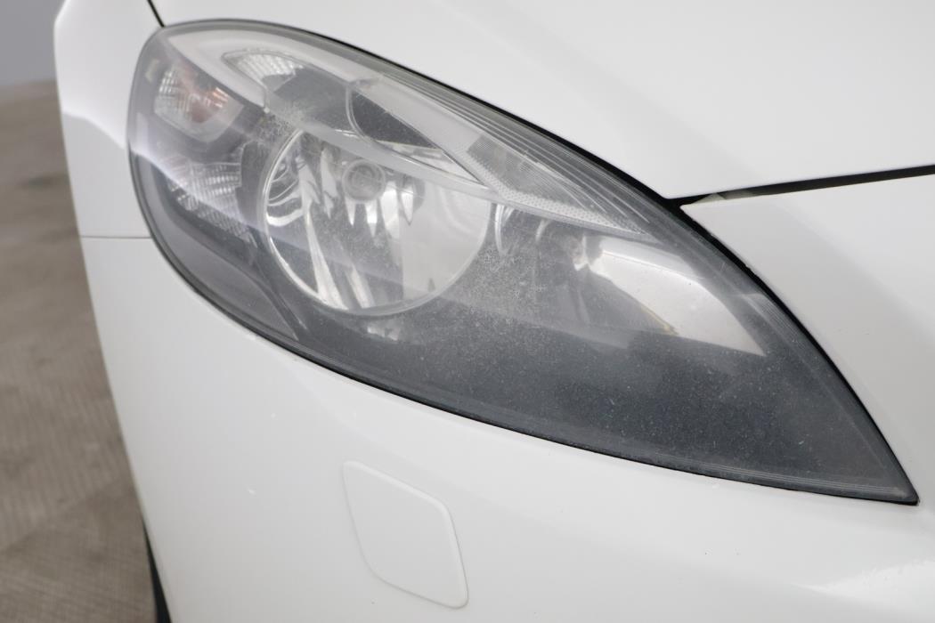 VOLVO V40 2013