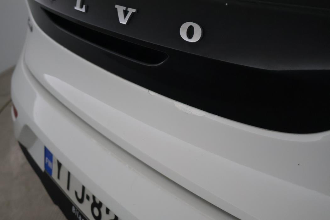 VOLVO V40 2013