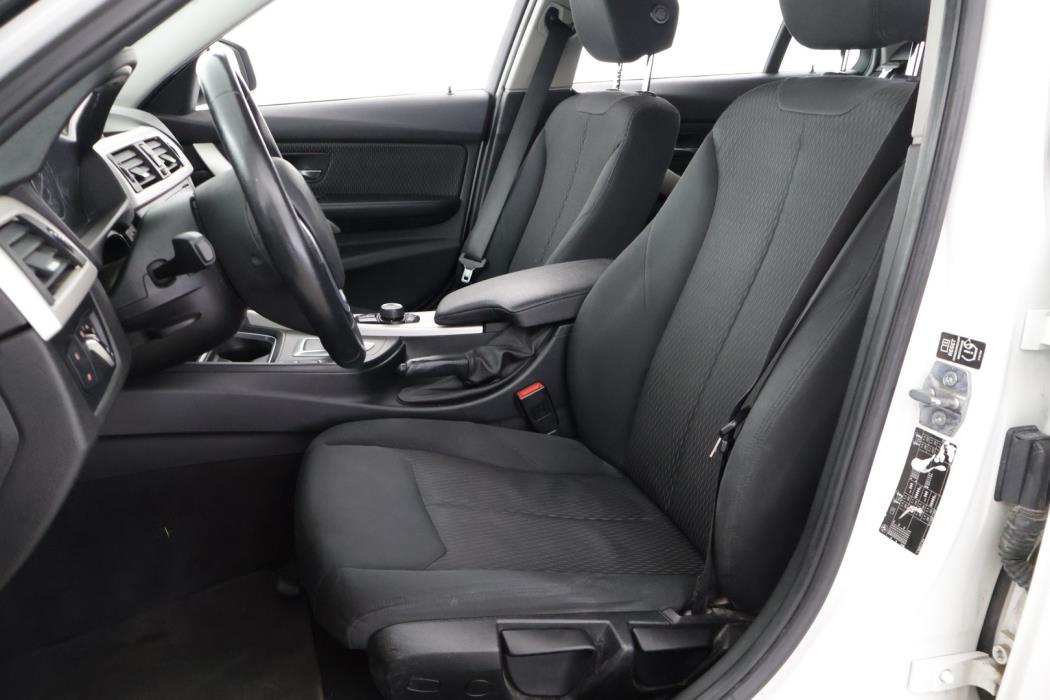 BMW 316 2015