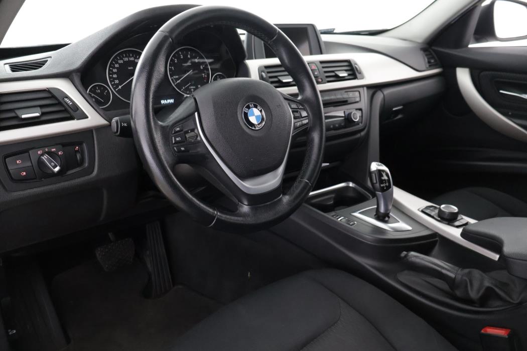 BMW 316 2015
