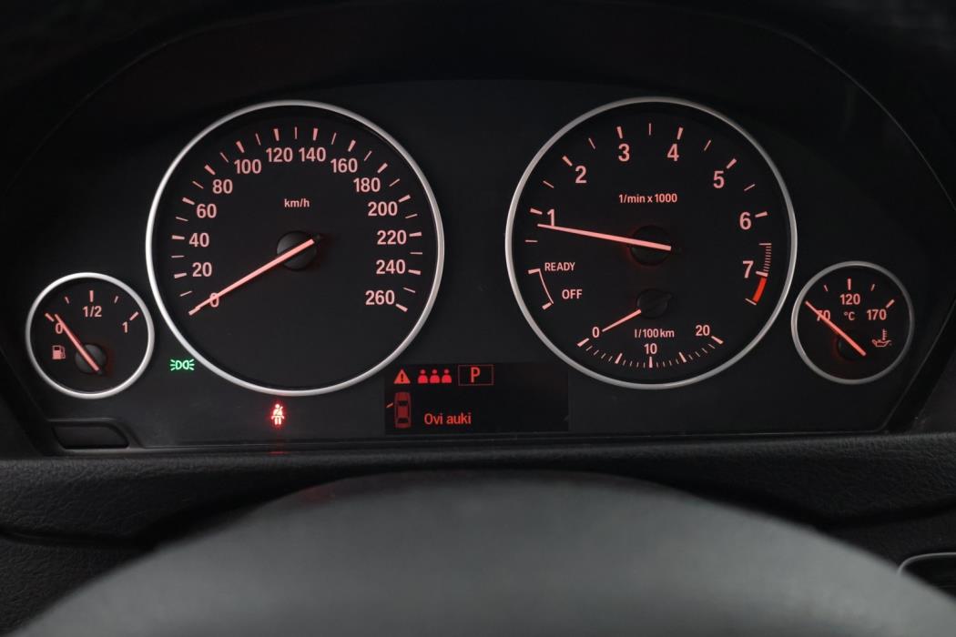 BMW 316 2015