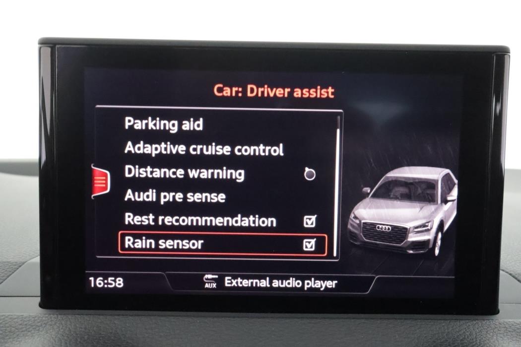 AUDI Q2 2017