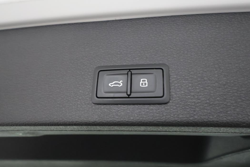 AUDI Q2 2017