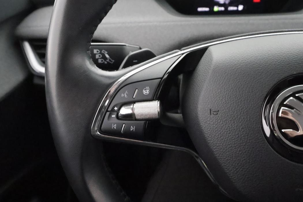 SKODA Enyaq 2023