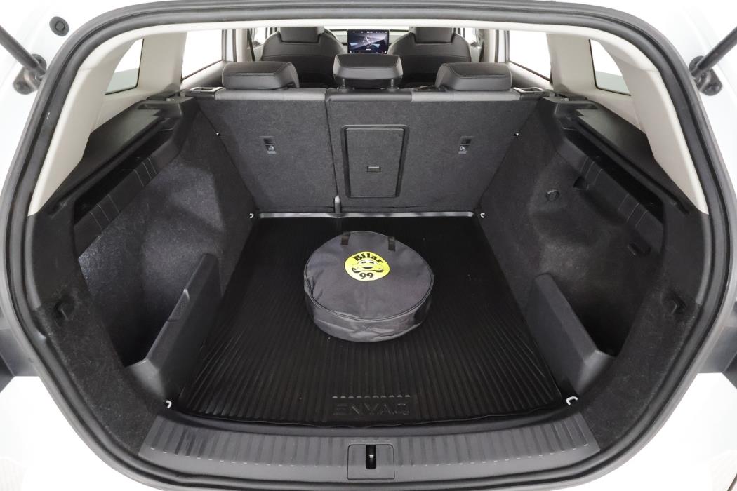 SKODA Enyaq 2023