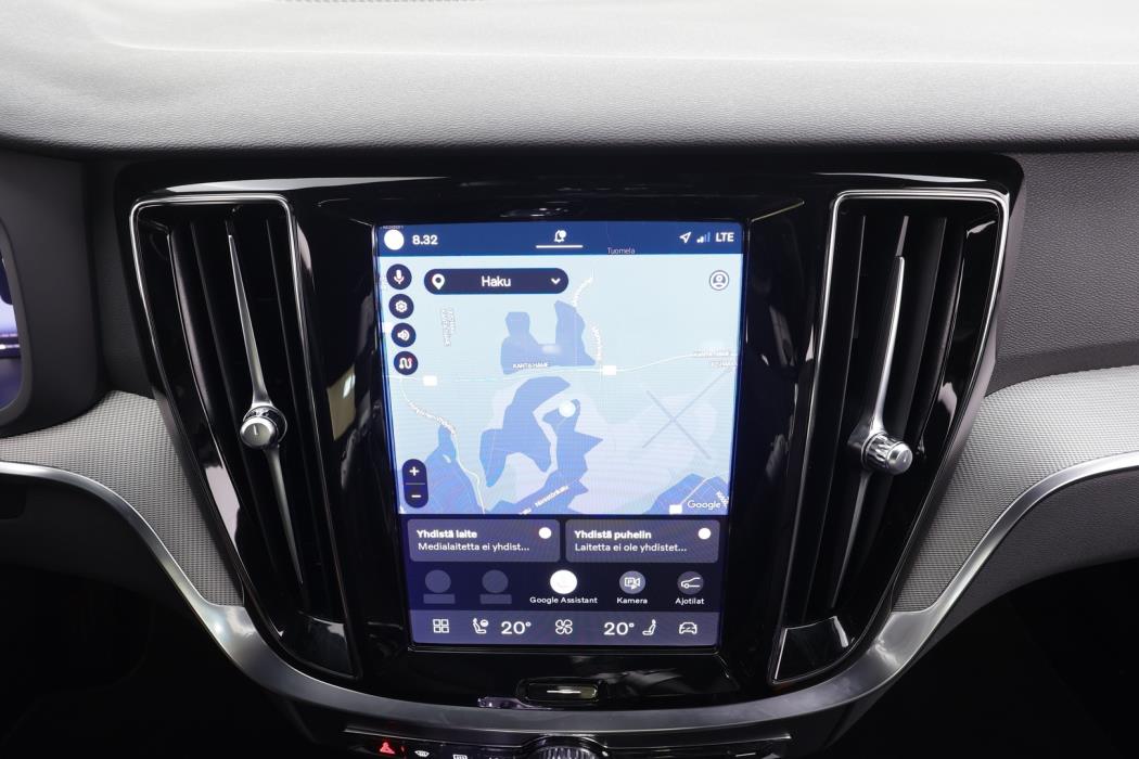 VOLVO S60 2023