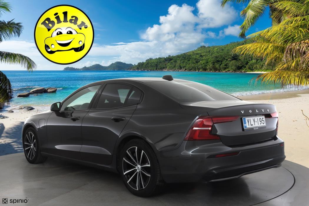 VOLVO S60 2023