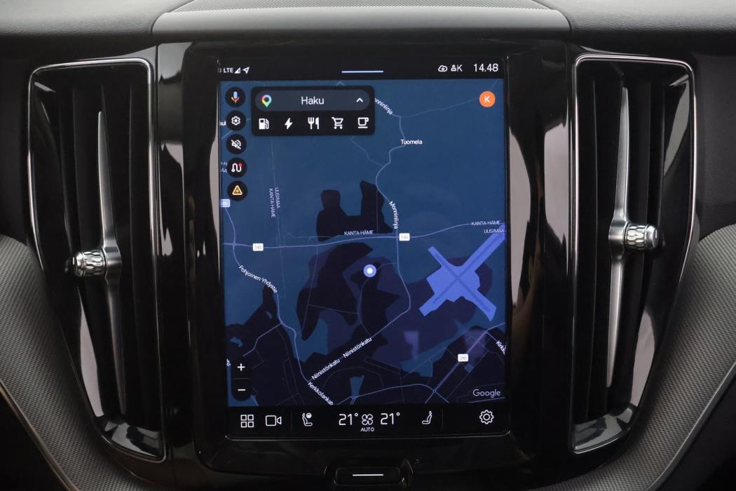 VOLVO XC60 2023