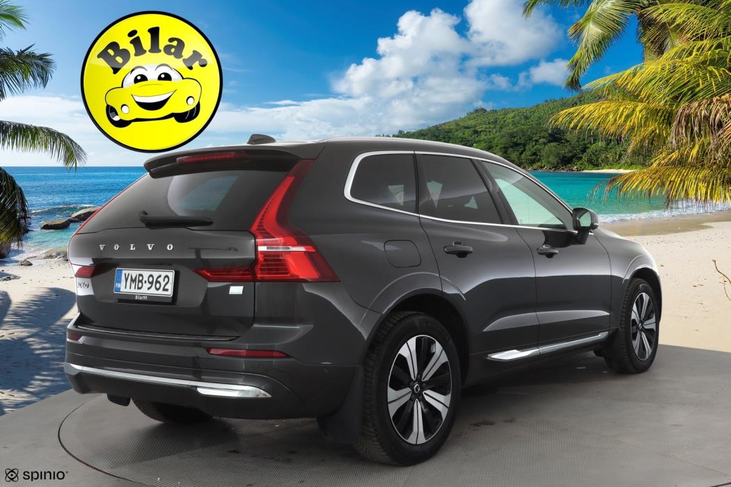 VOLVO XC60 2023