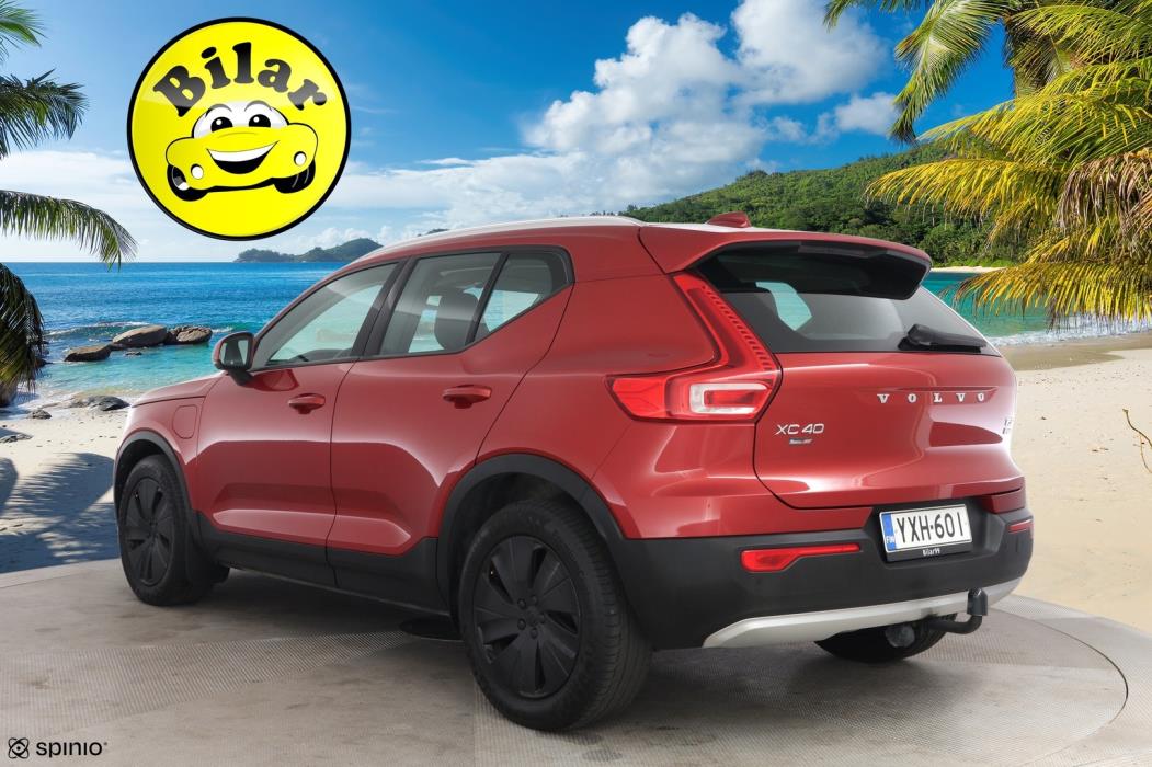 VOLVO XC40 2020