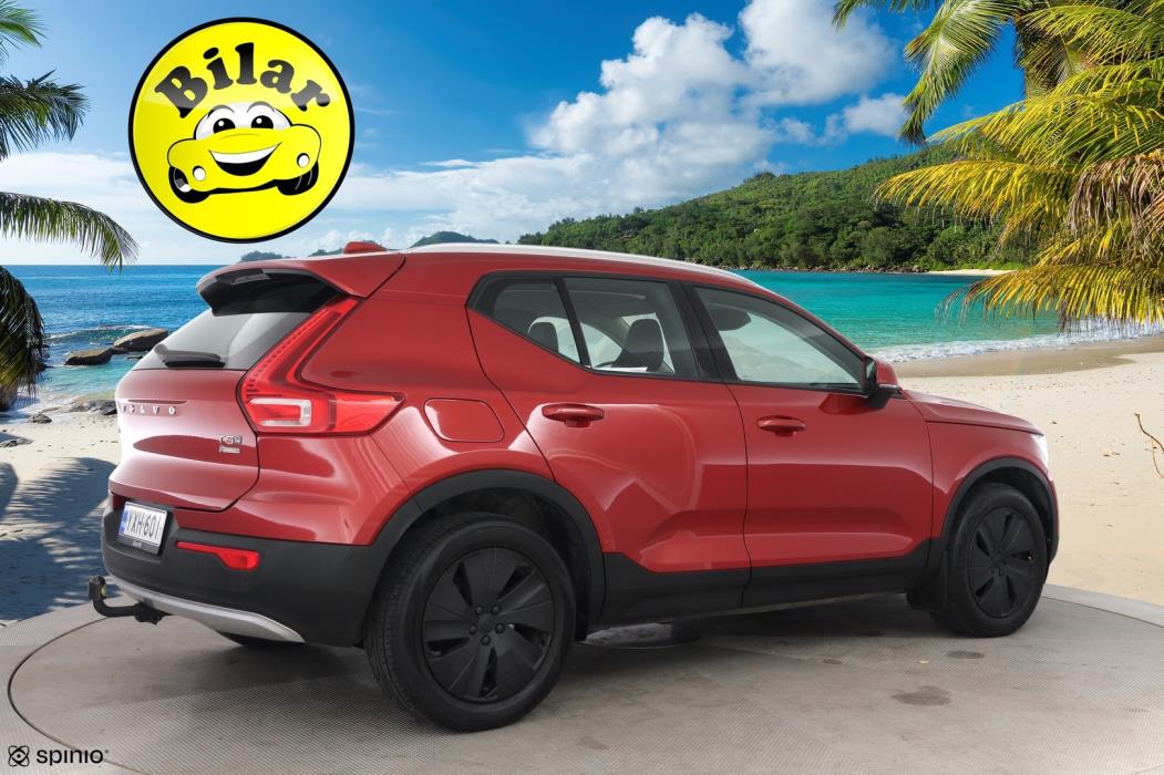 VOLVO XC40 2020