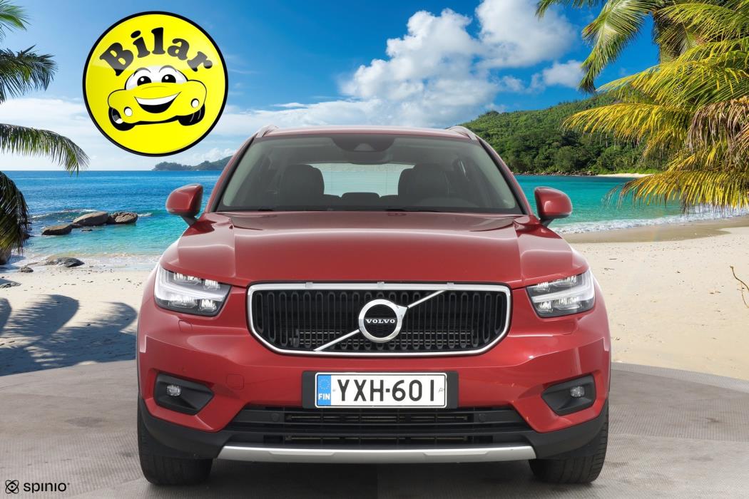 VOLVO XC40 2020