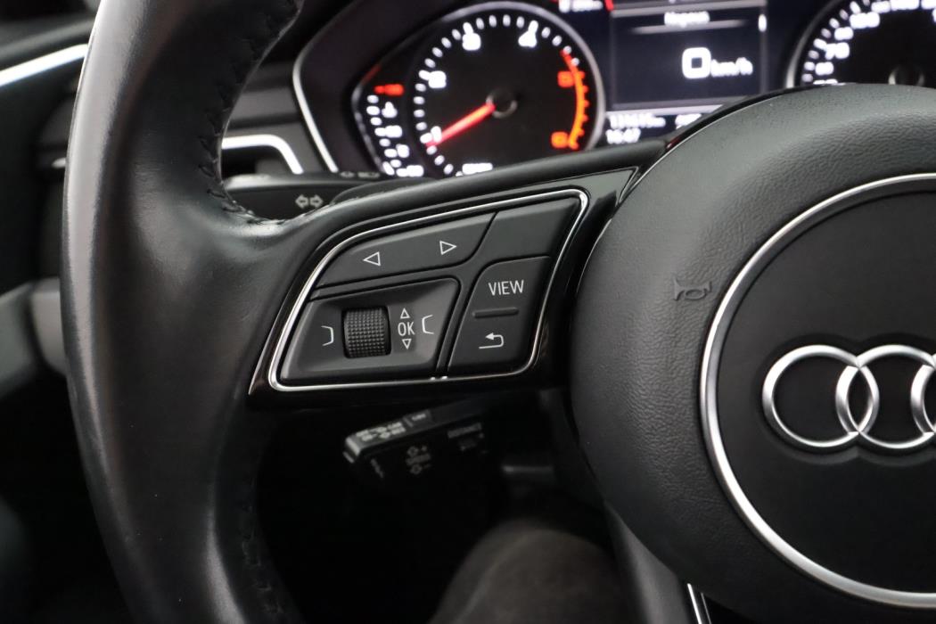 AUDI A4 2018