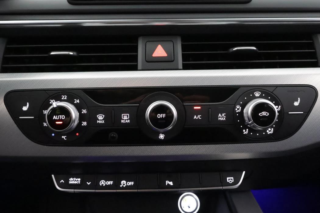 AUDI A4 2018