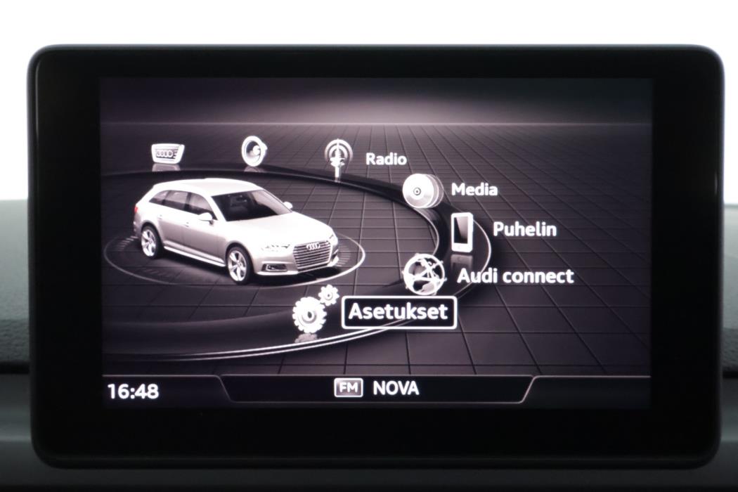 AUDI A4 2018