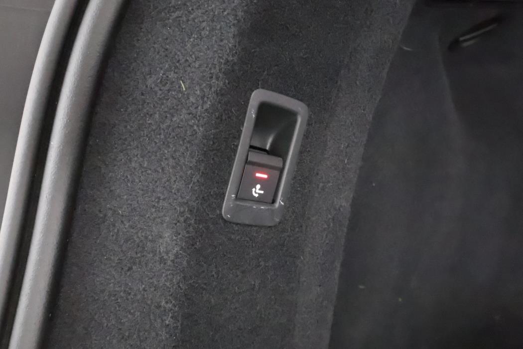 AUDI A4 2018