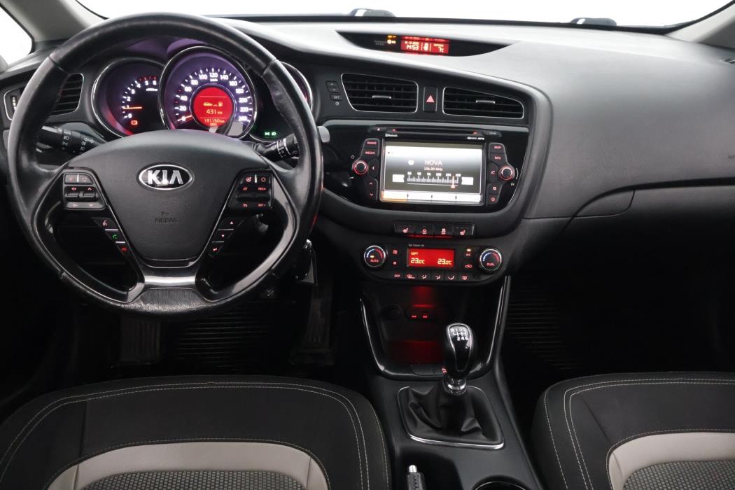 KIA cee'd 2015