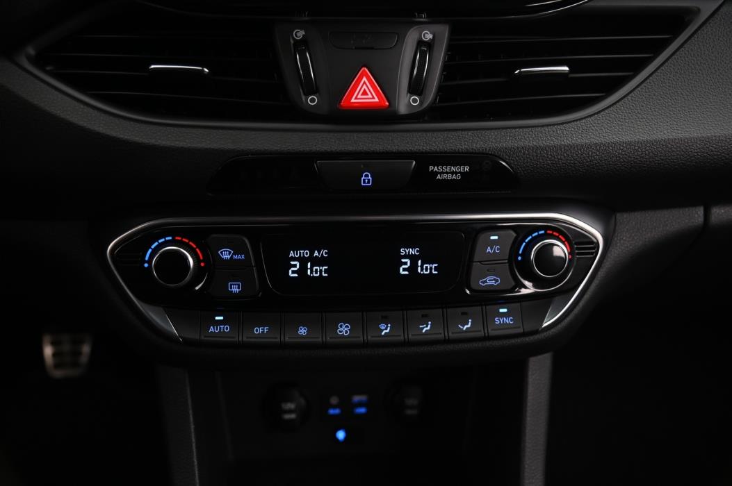 HYUNDAI I30 FASTBACK 2020