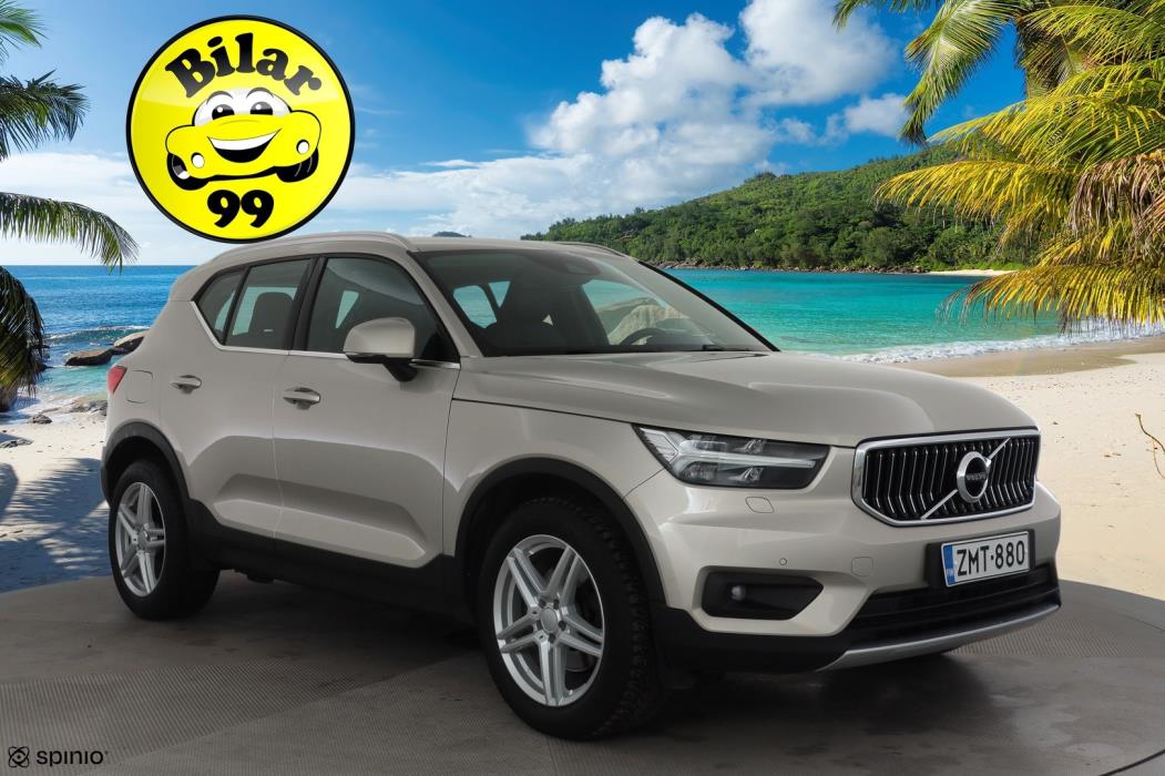 VOLVO XC40 2019