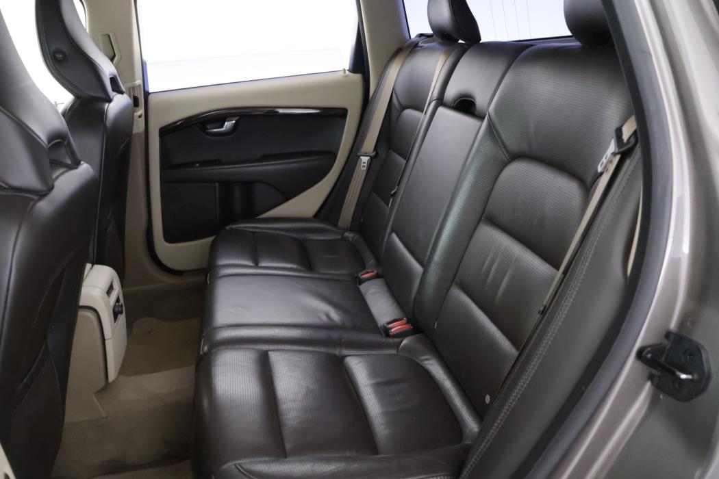 VOLVO XC70 2009