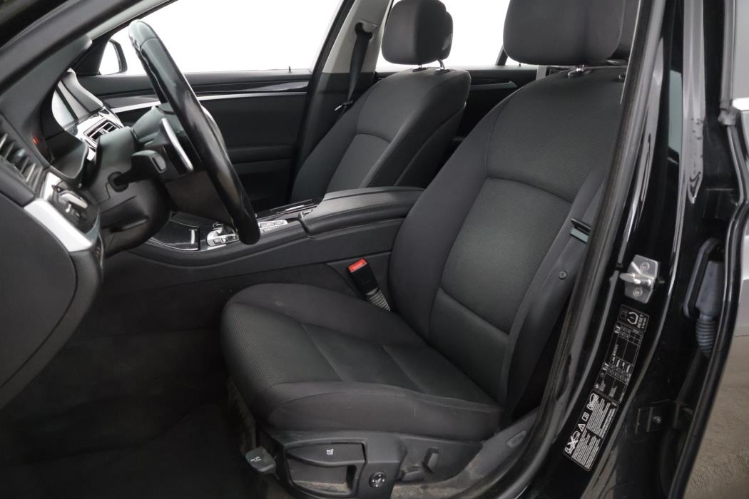 BMW 525 2012