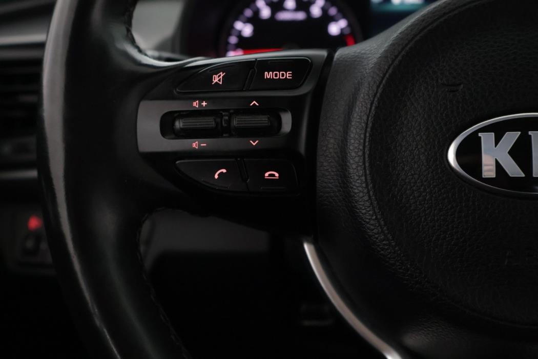 KIA Rio 2021