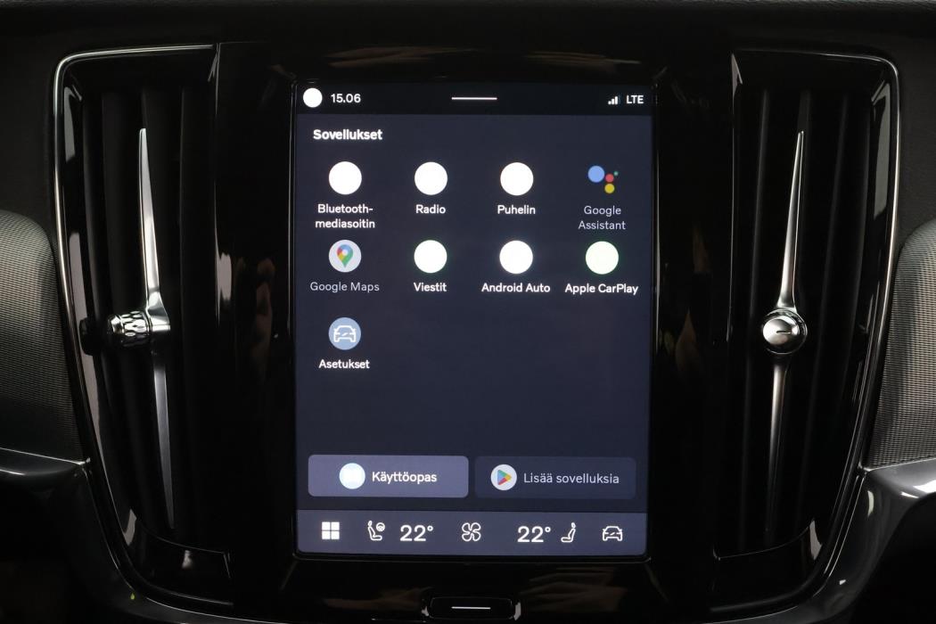 VOLVO V90 2023