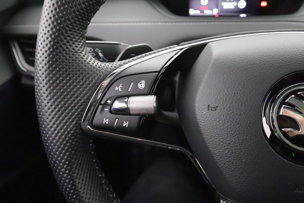 SKODA ENYAQ 2022