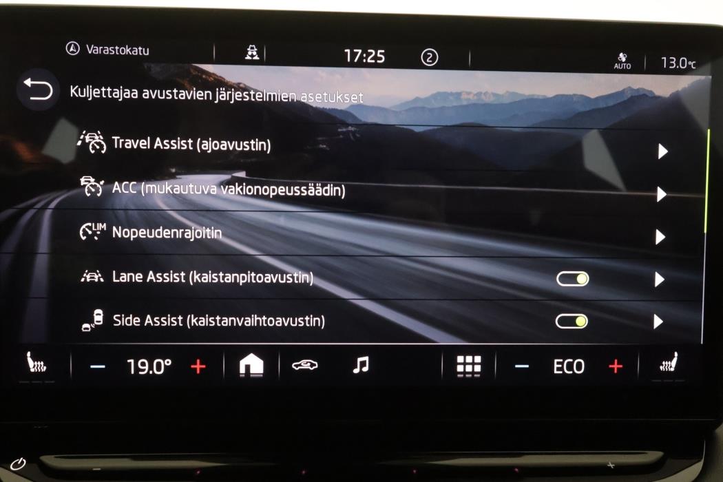 SKODA ENYAQ 2022