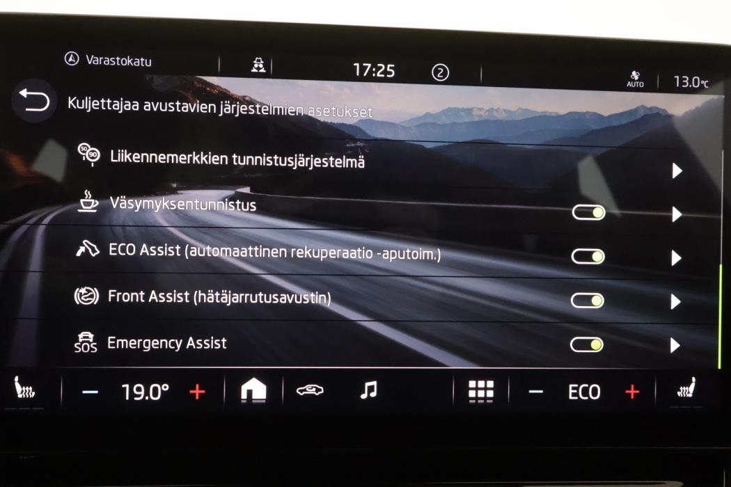 SKODA ENYAQ 2022