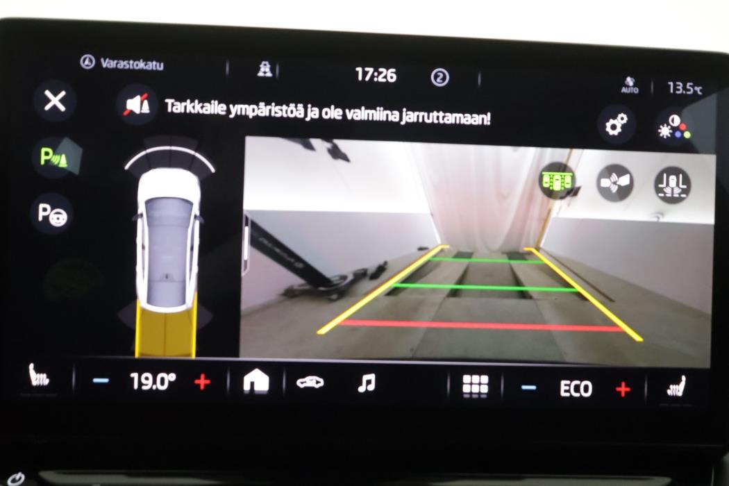 SKODA ENYAQ 2022