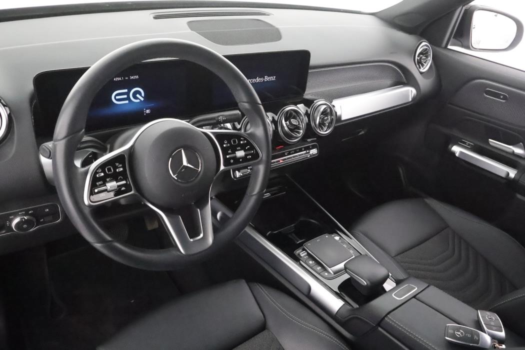 MERCEDES-BENZ EQB 2023