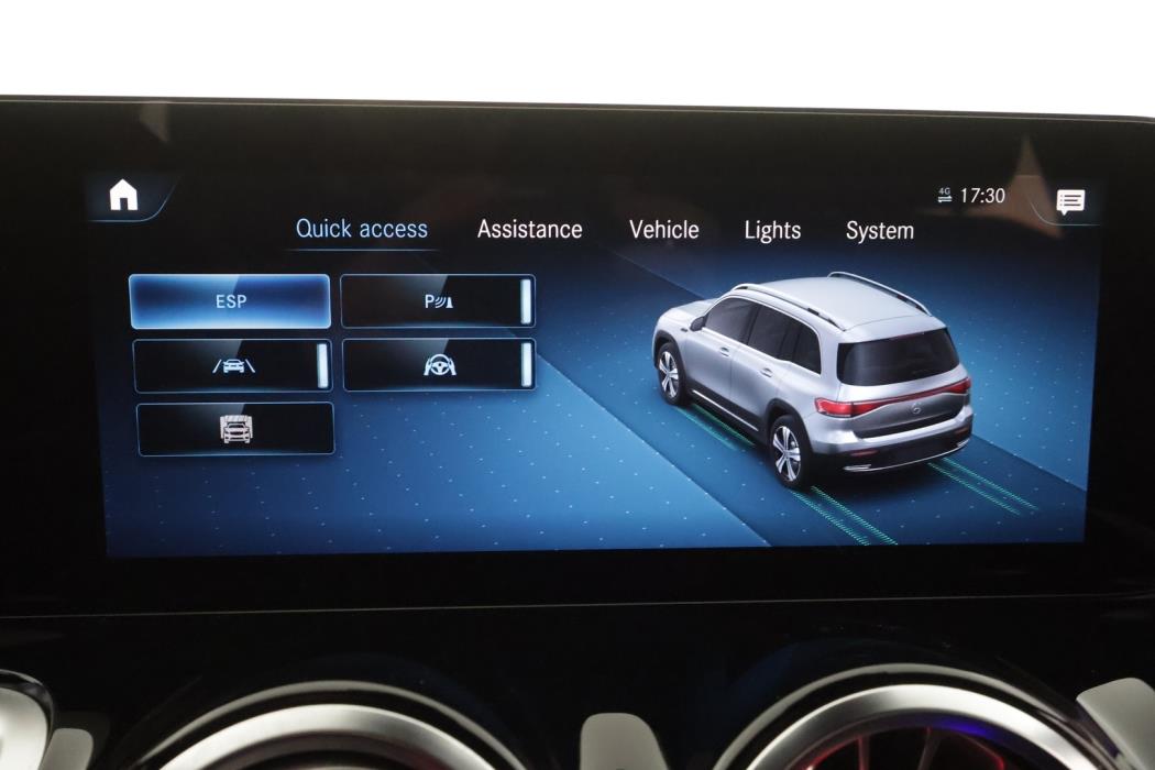 MERCEDES-BENZ EQB 2023