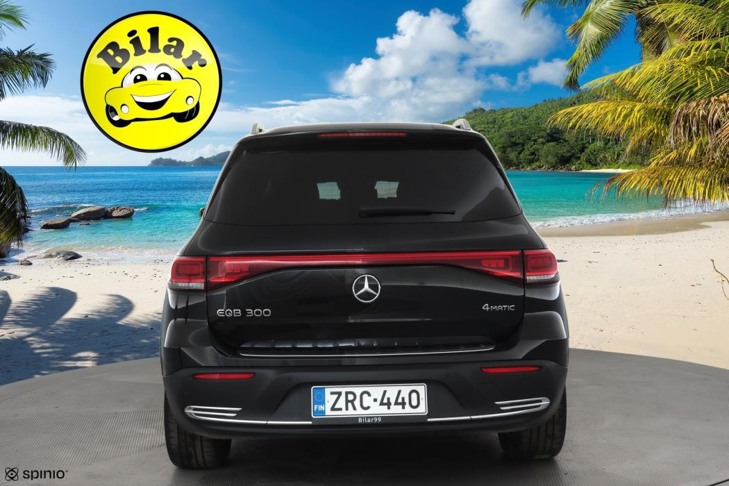MERCEDES-BENZ EQB 2023