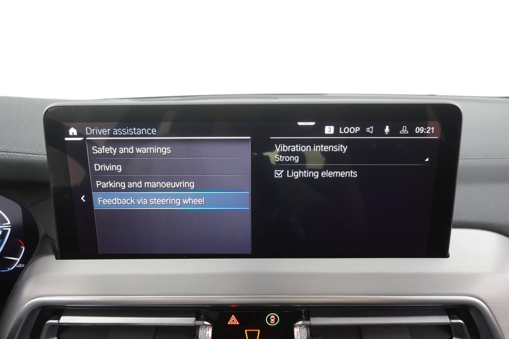 BMW IX3 2023