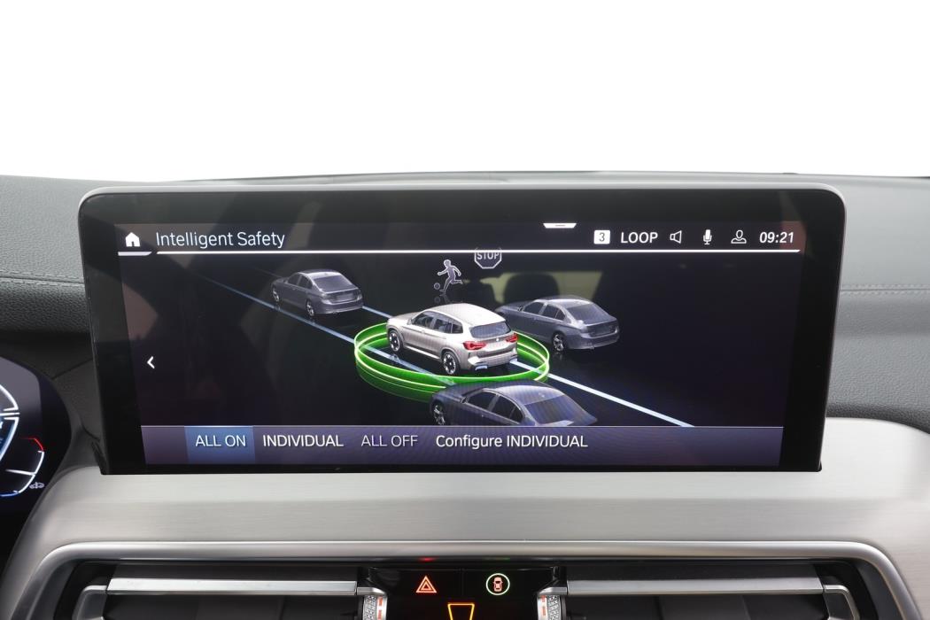 BMW IX3 2023