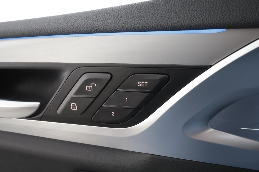 BMW IX3 2023