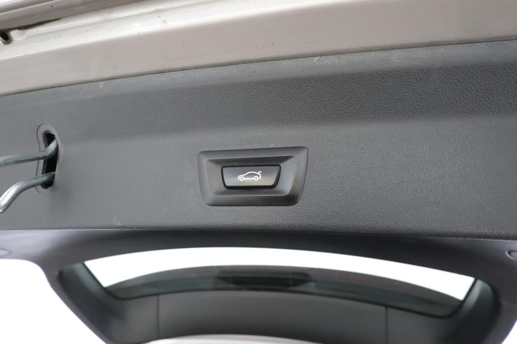 BMW IX3 2023