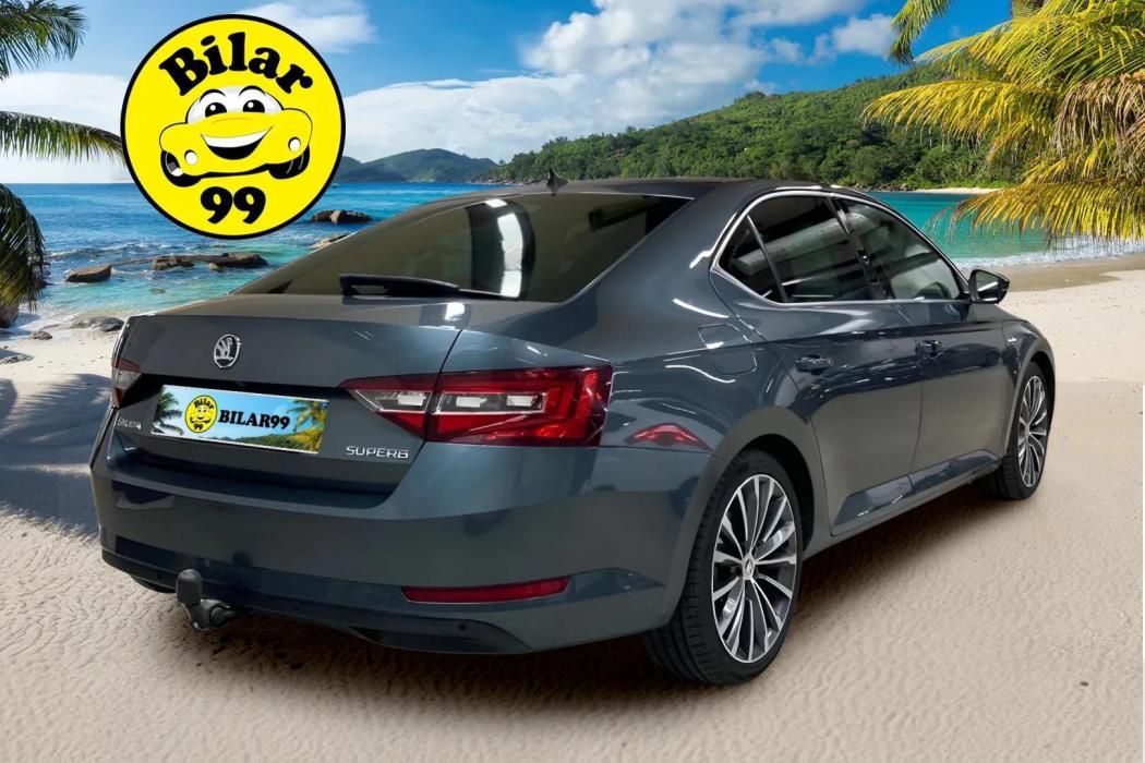 SKODA SUPERB 2017