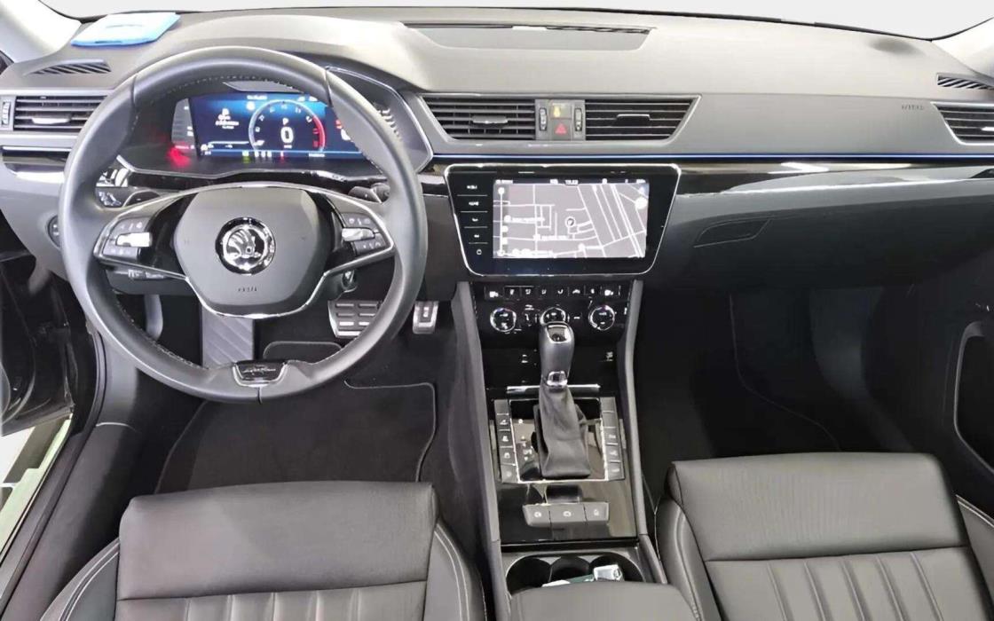 SKODA SUPERB 2023
