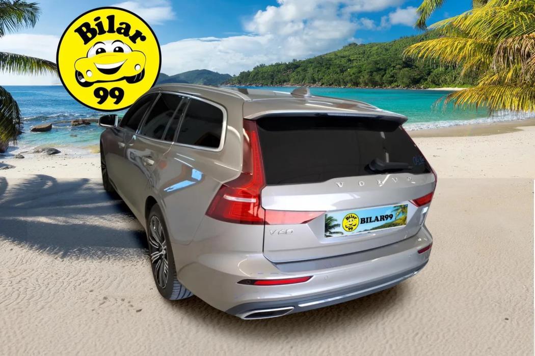 VOLVO V60 2022