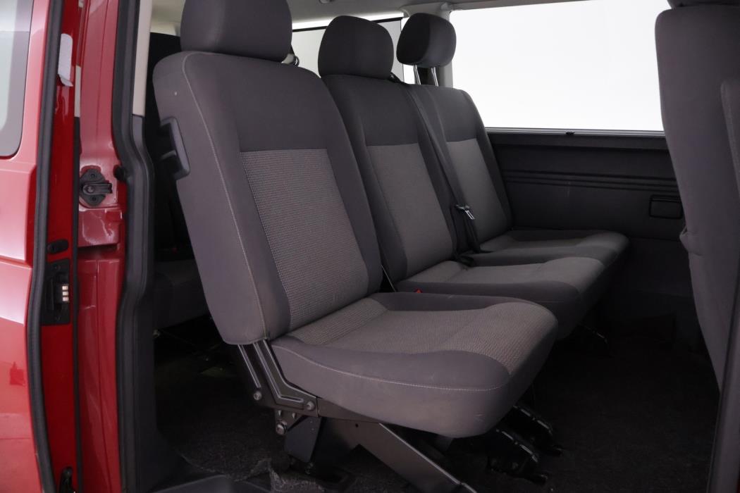 VOLKSWAGEN Caravelle 2014