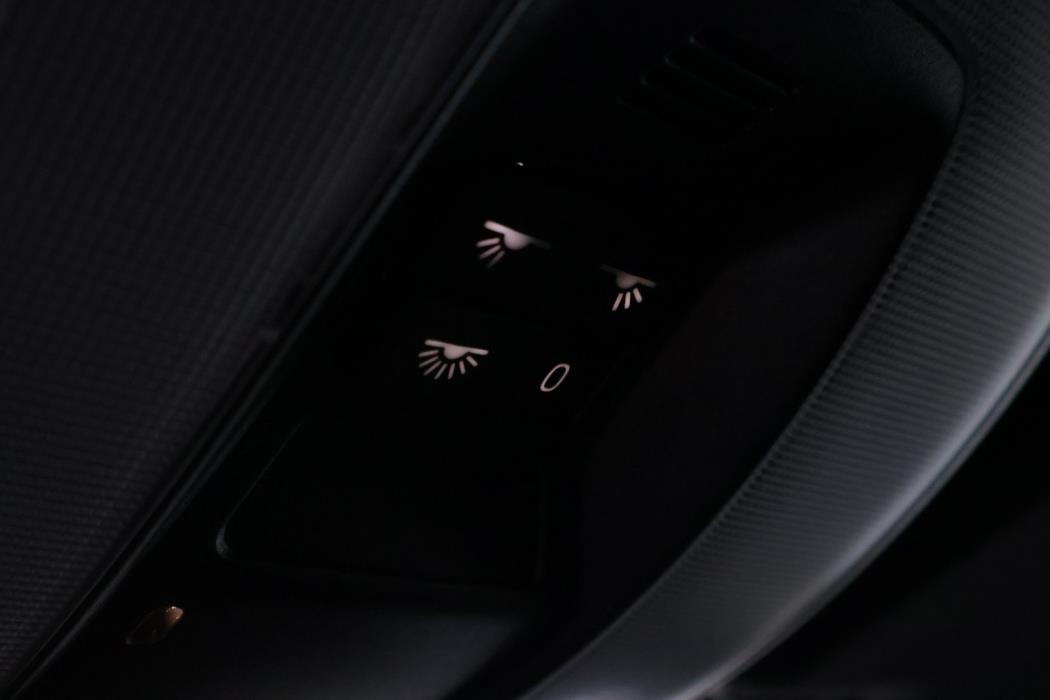 VOLVO V60 2015