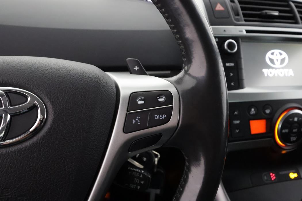 TOYOTA Verso 2014