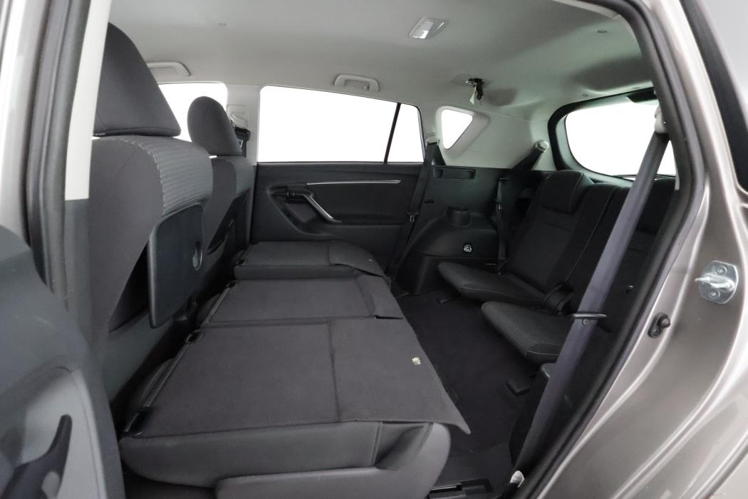 TOYOTA Verso 2014