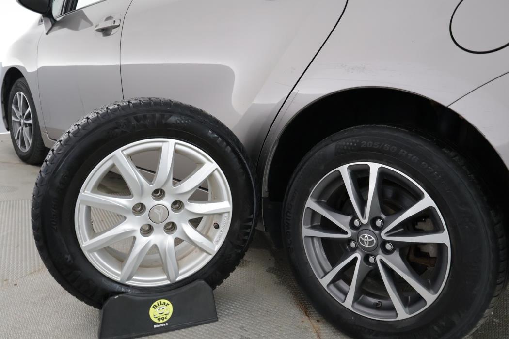 TOYOTA Verso 2014