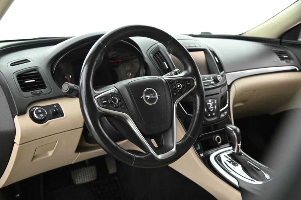 OPEL Insignia 2015